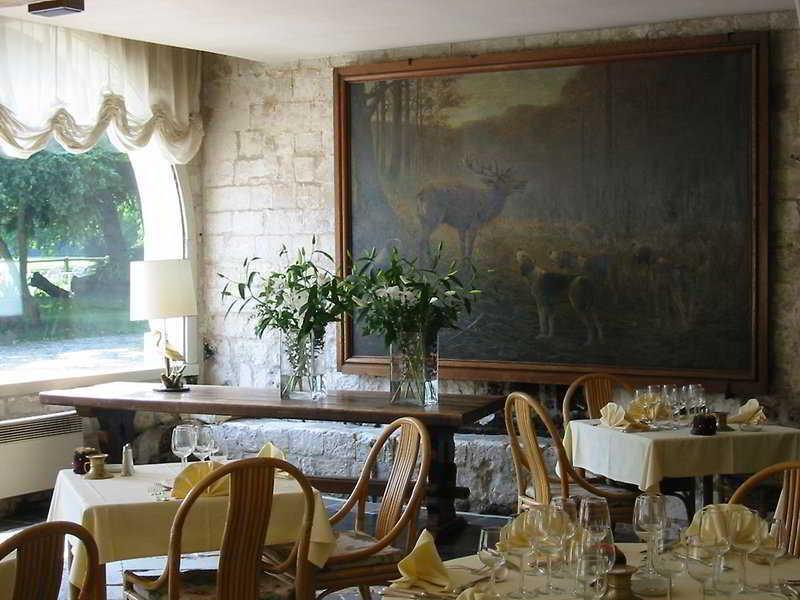Chateau De Cocove Recques-sur-Hem Restoran gambar